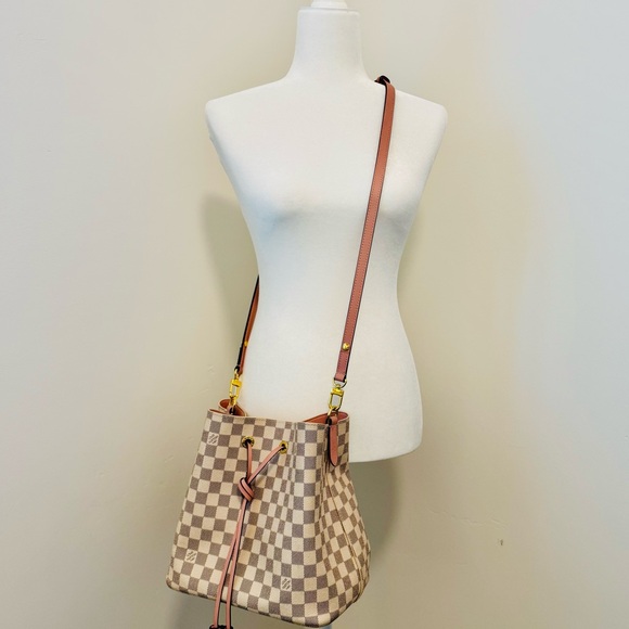 Checkered Designer Bucket Bag - Pink and Gray - Picture 3 of 6